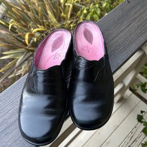 Clark's slip on black leather